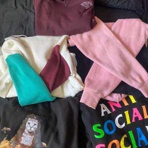 5 Zumiez Hoodies bundle